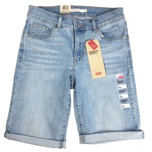 Levi’s Bermuda Denim Shorts 25